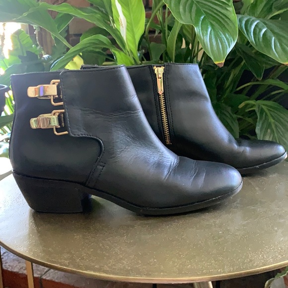 Sam Edelman Shoes - Sam Edelman Black Booties - Peter - 5M